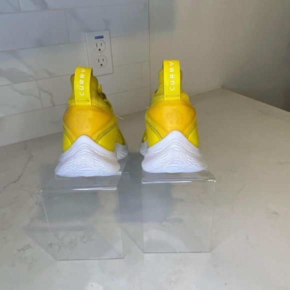 Under Armour Curry TB 8 Flow Smooth Butter Yellow White Men's Shoe 7y Euro 40 - Picture 4 of 8